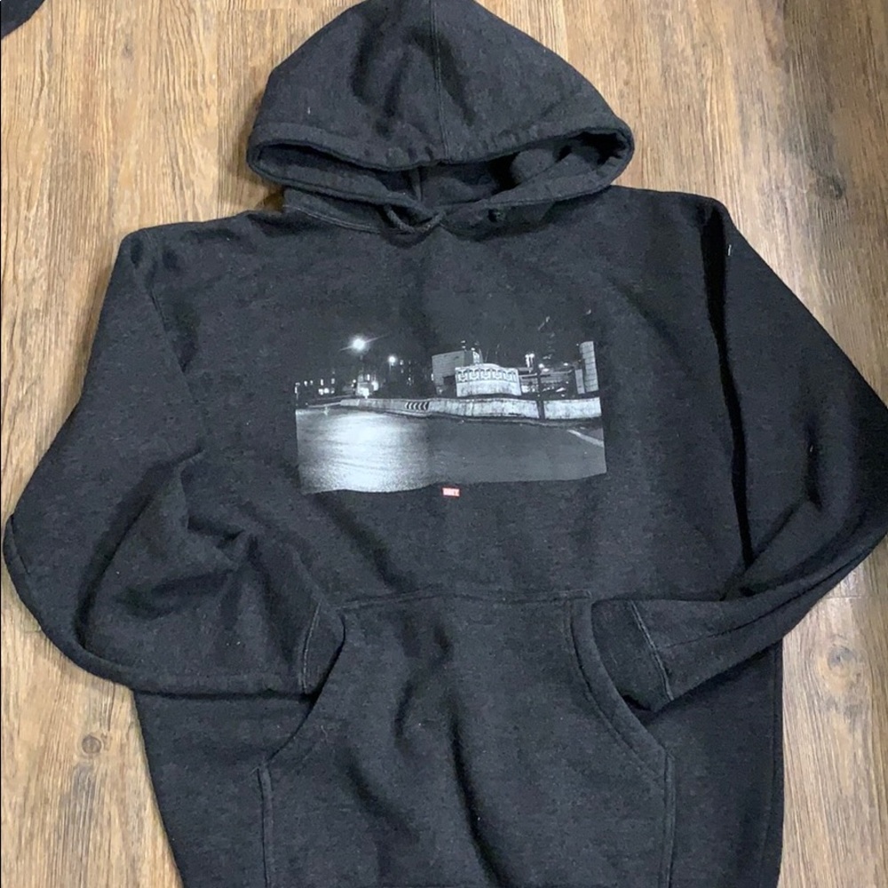 Obey hoodie